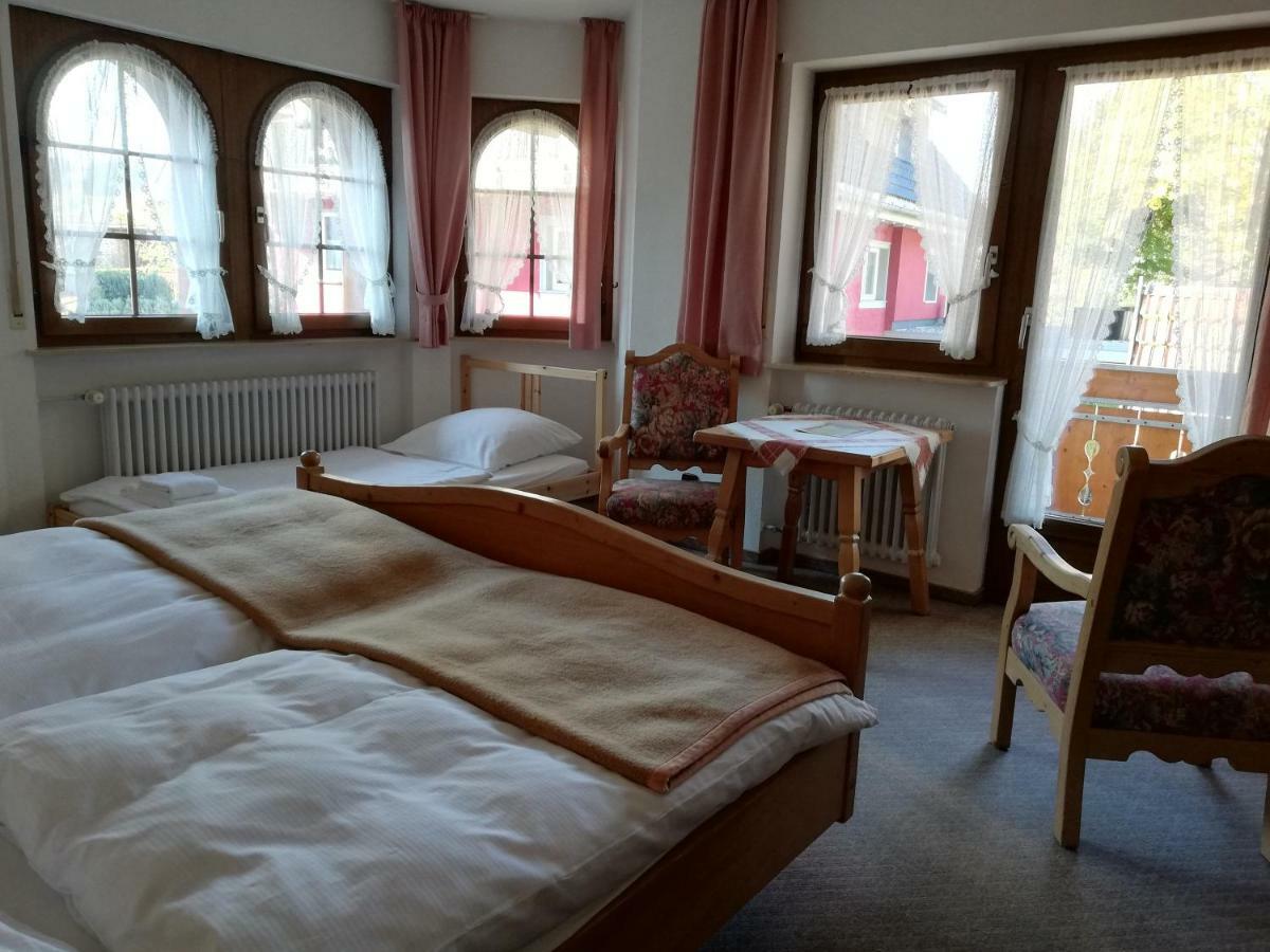 Gaestehaus Roessle Rötenbach Exteriér fotografie
